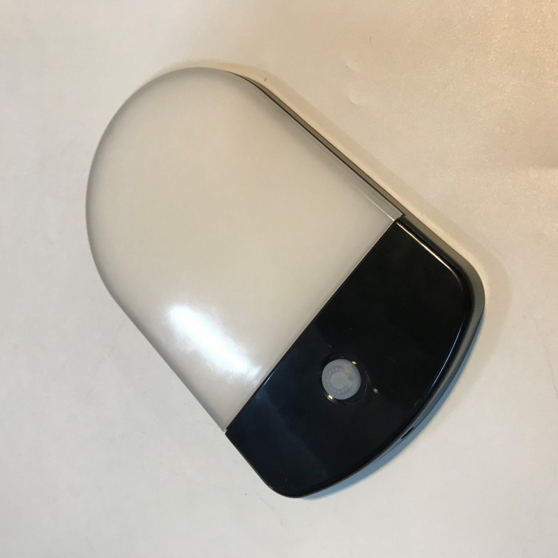 ¿Cómo elegir las mejores luces para caravanas para tu vehículo?